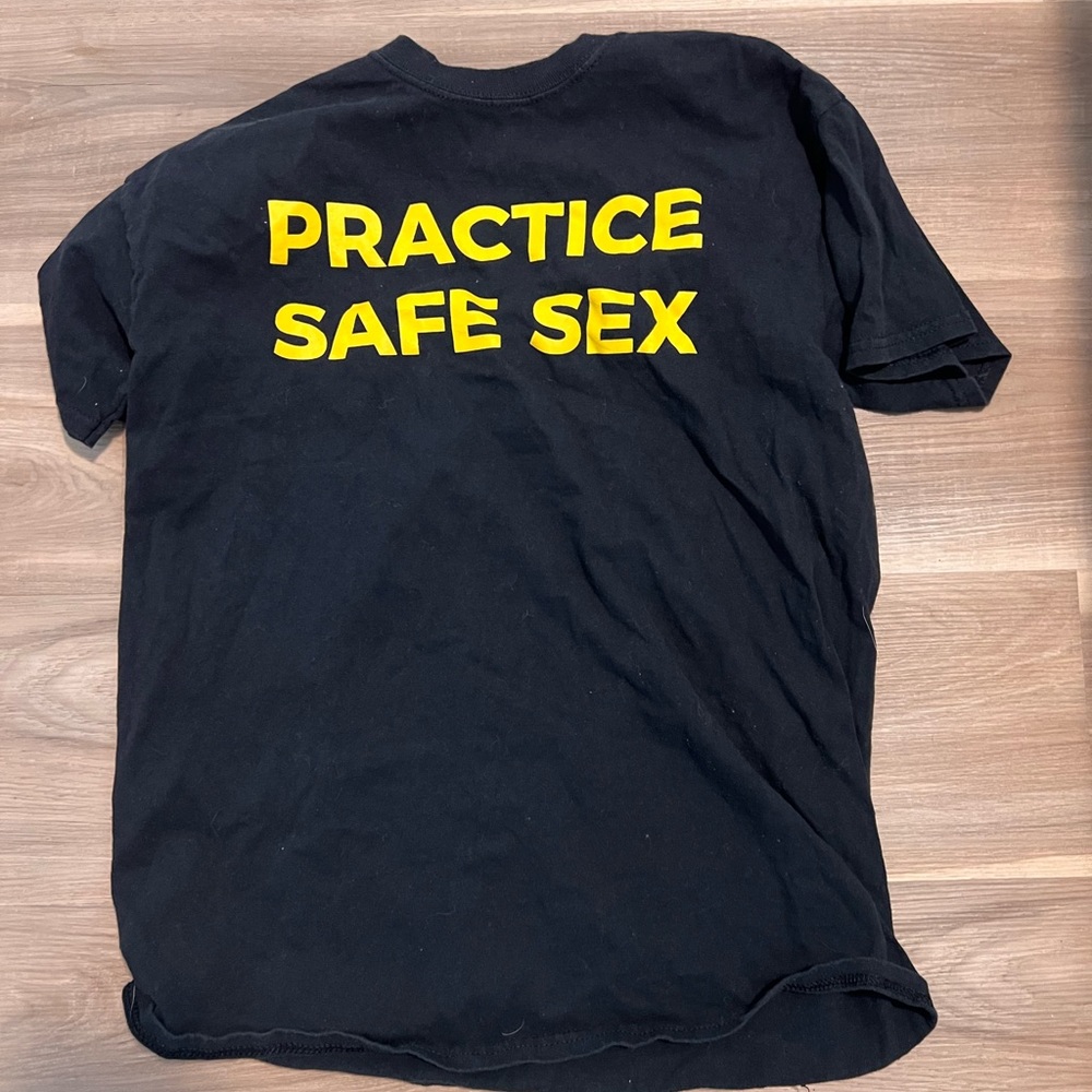 Graphic t shirt
